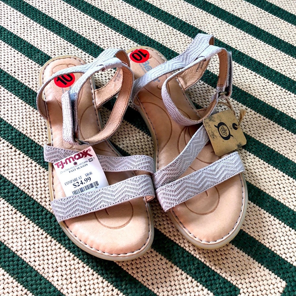 Born Sandals NWT